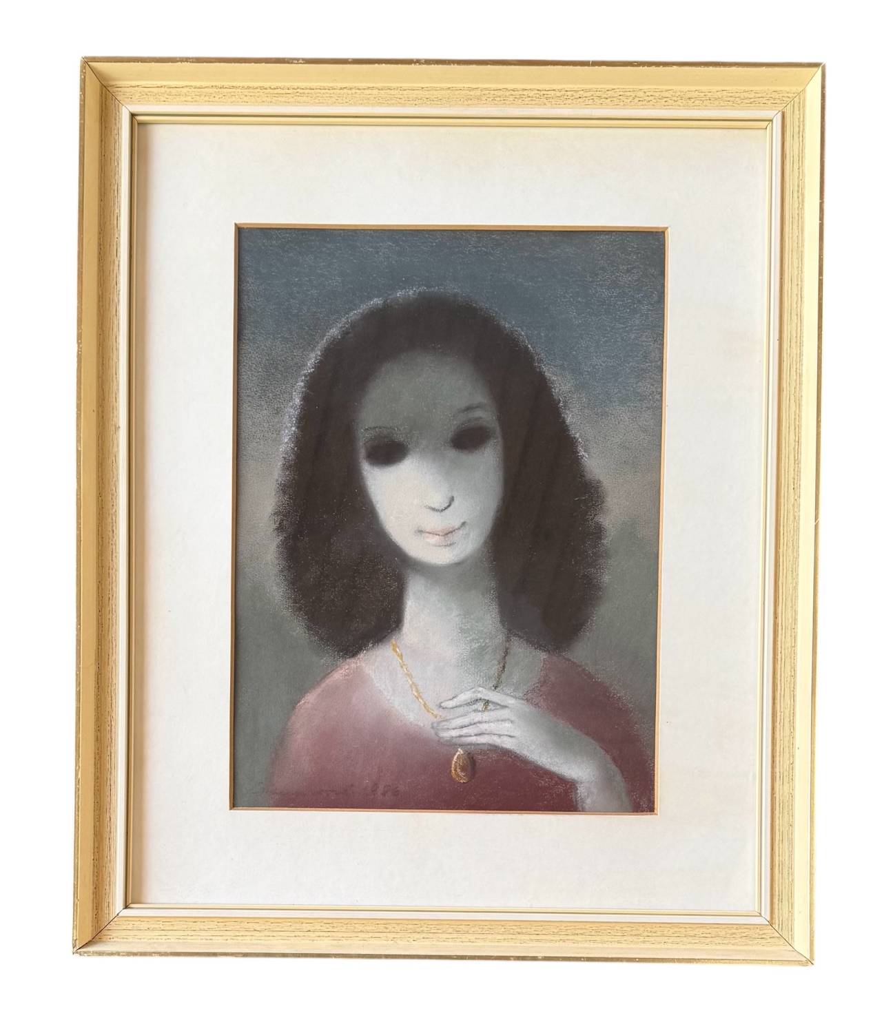 Dievča s náhrdelníkom